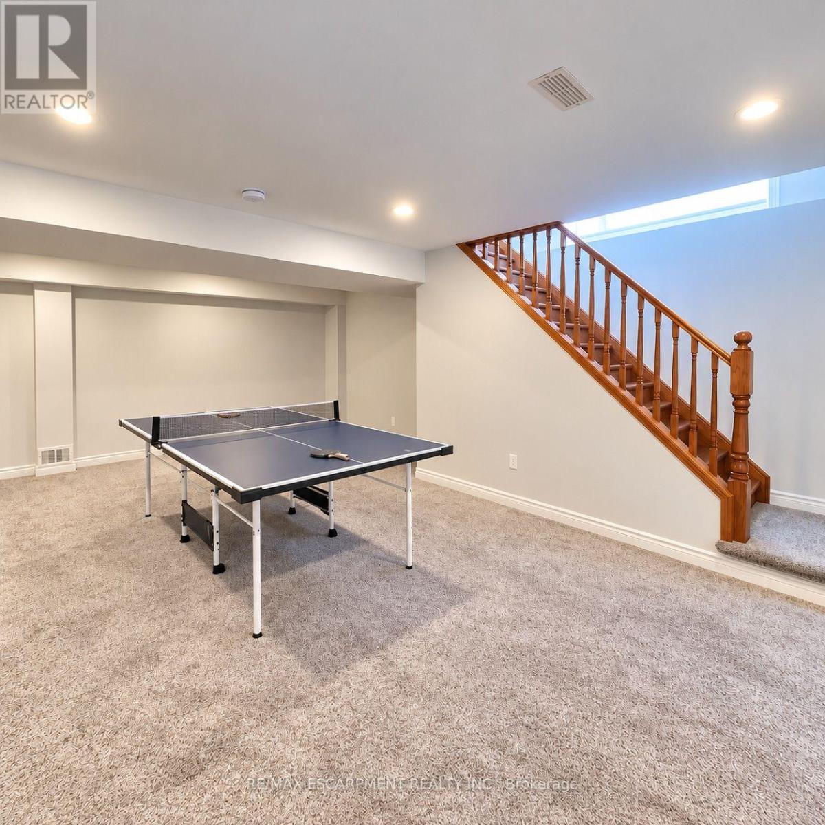 5321 Applegarth Drive Property Photo 19