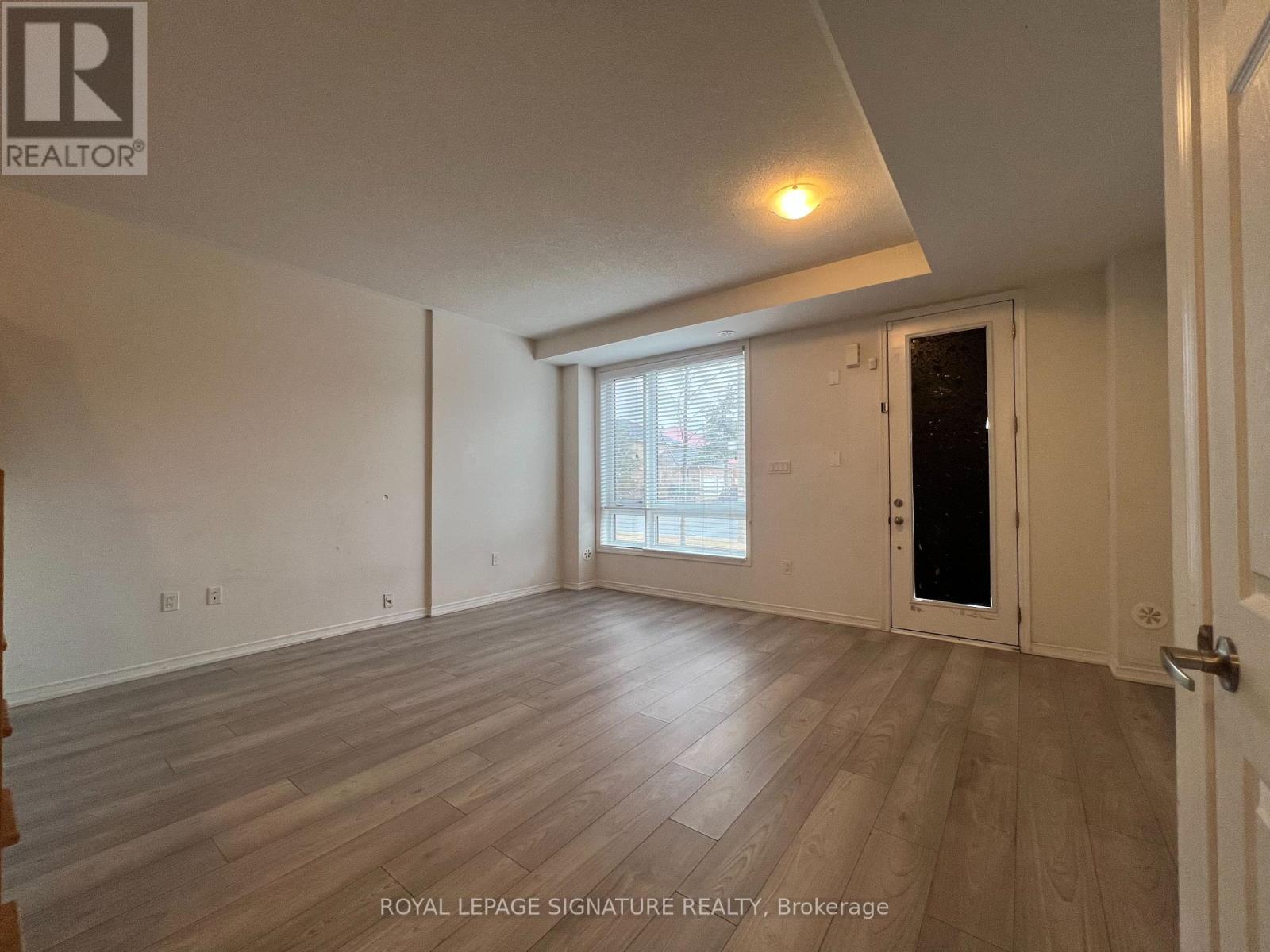 4 - 24 Humberwood Boulevard Property Photo 2