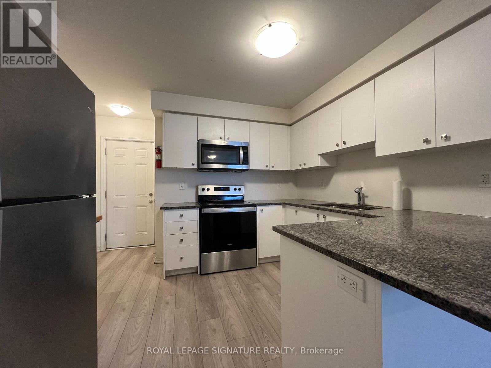 4 - 24 Humberwood Boulevard Property Photo 7