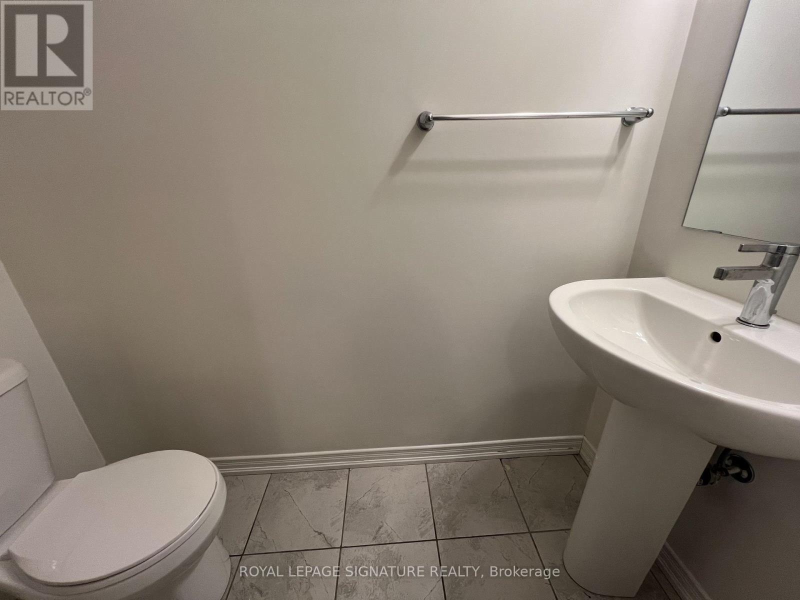 4 - 24 Humberwood Boulevard Property Photo 8