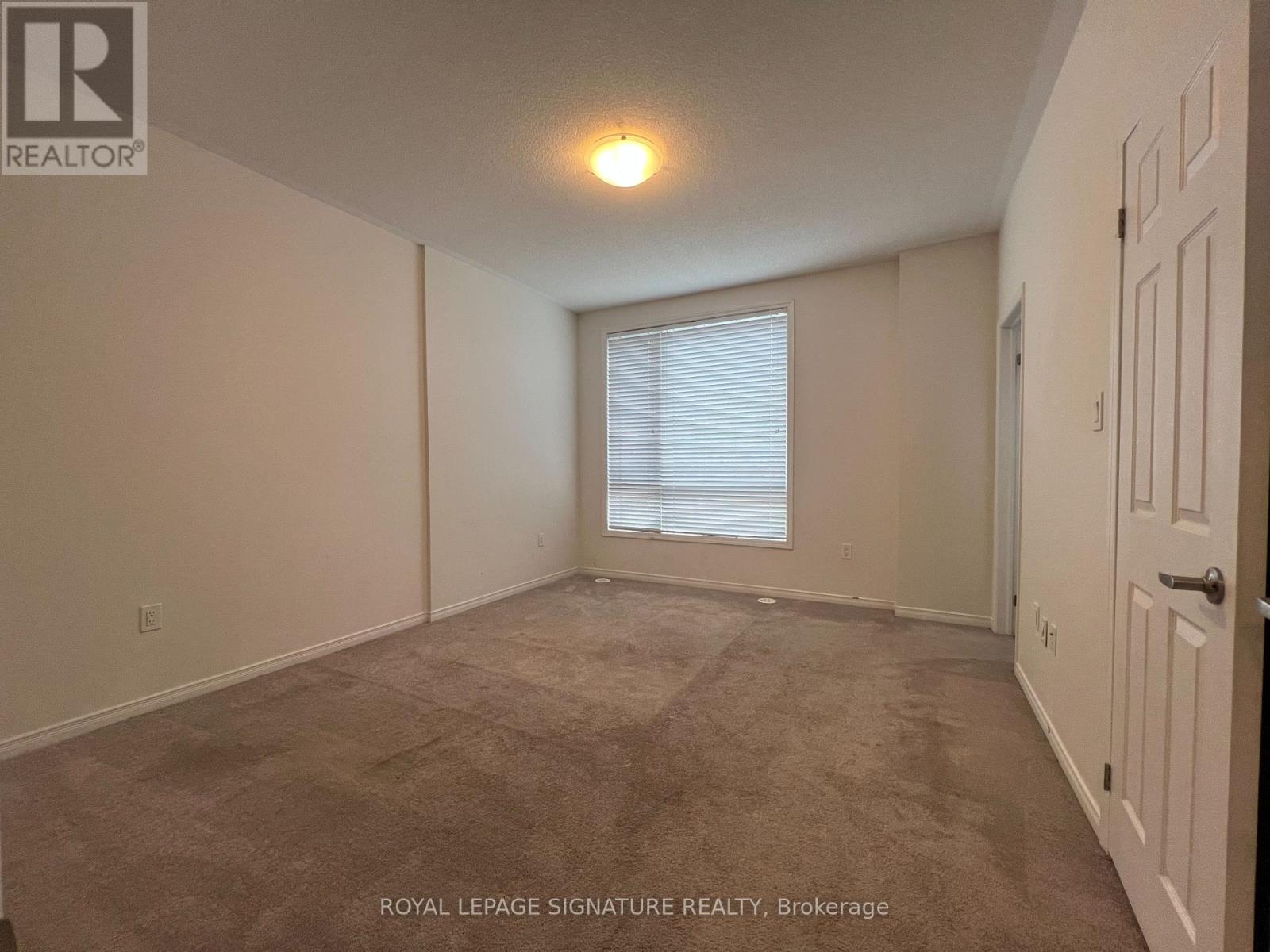 4 - 24 Humberwood Boulevard Property Photo 9