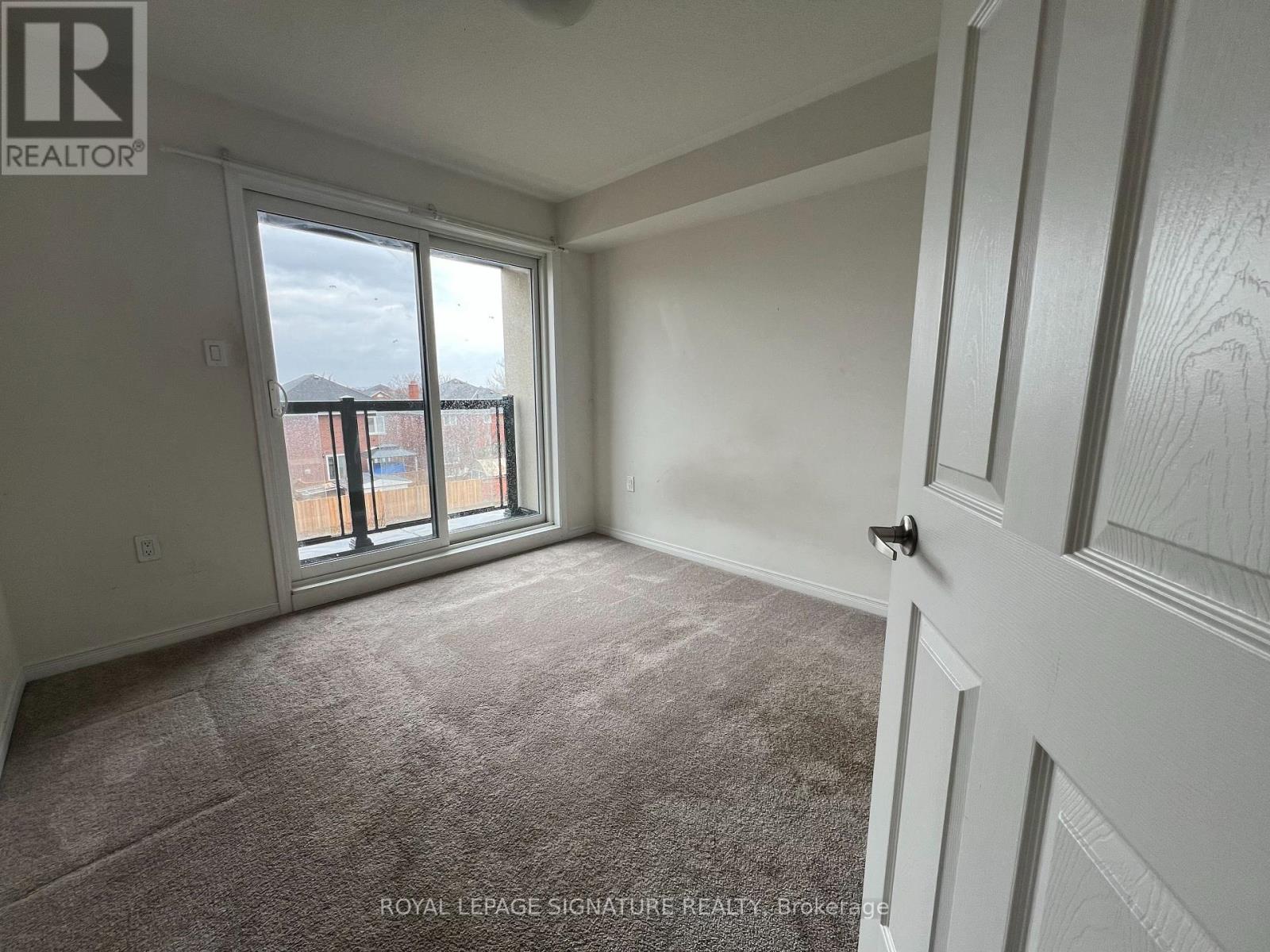4 - 24 Humberwood Boulevard Property Photo 13
