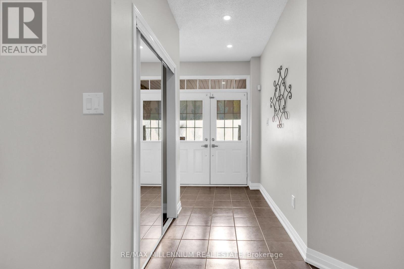 5 Kilrea Way Property Photo 4