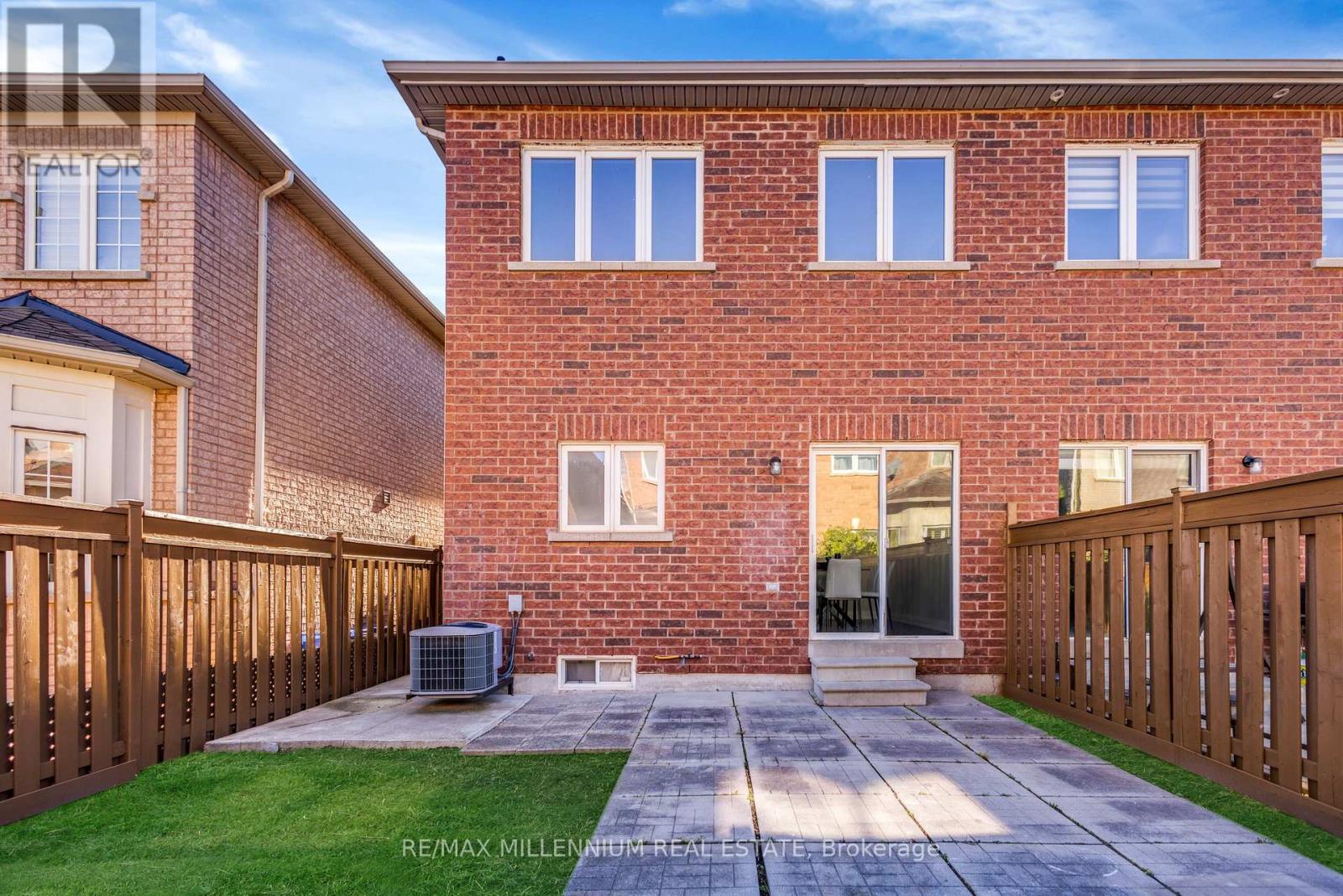 5 Kilrea Way Property Photo 32