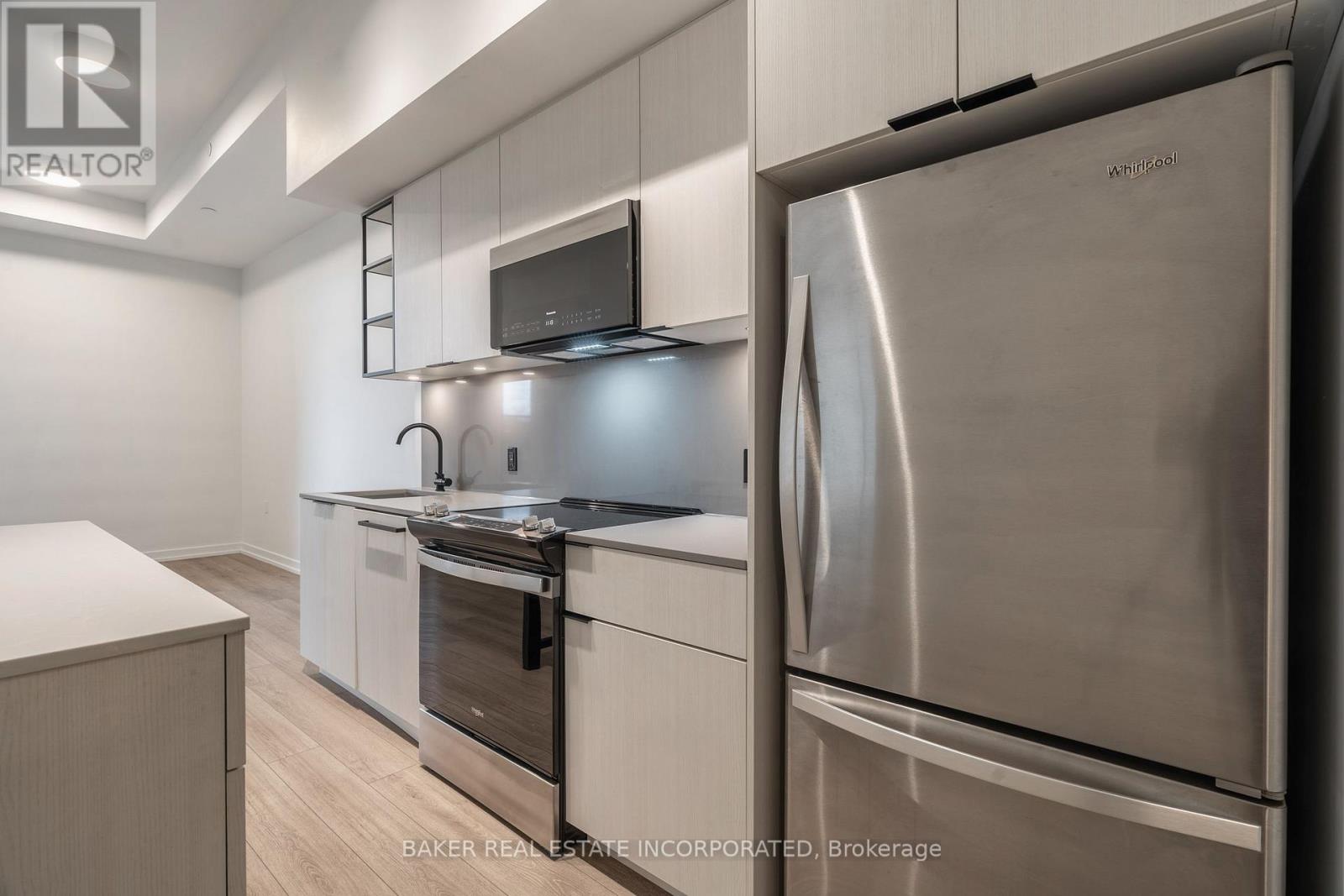 208 - 740 Dupont Street Property Photo 7