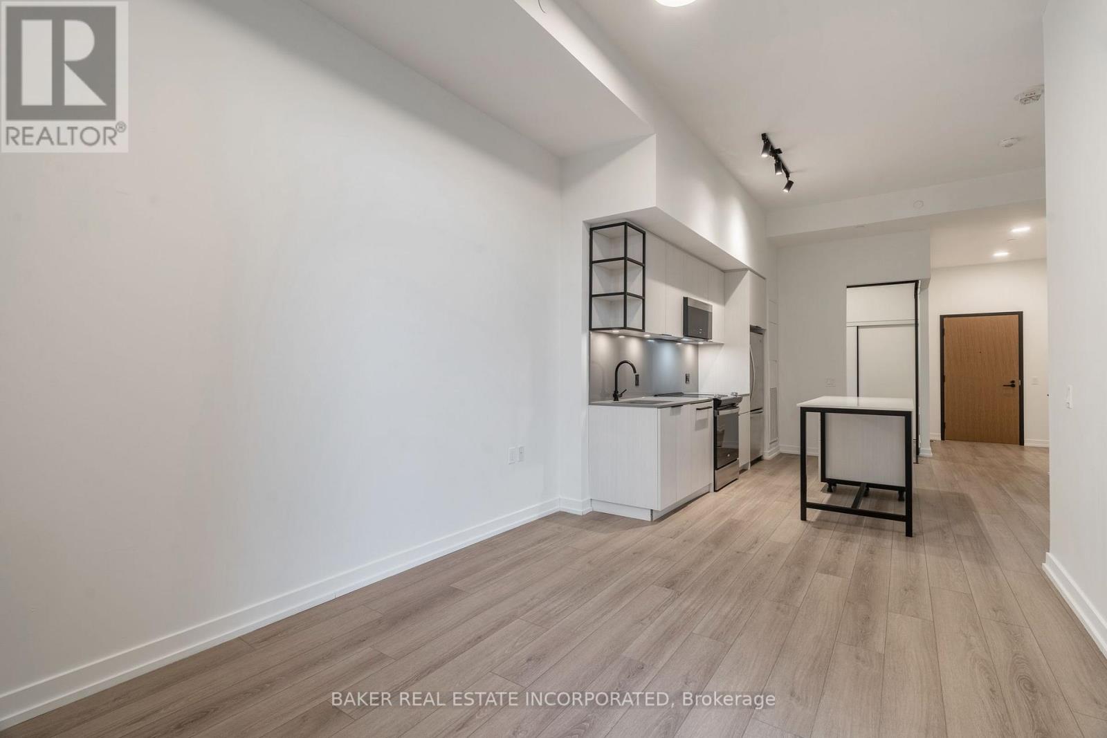 208 - 740 Dupont Street Property Photo 19