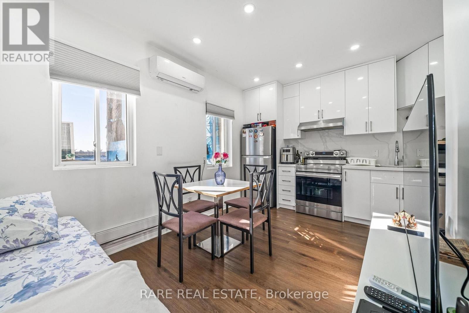 4 - 167 DYNEVOR ROAD Property Photo 1