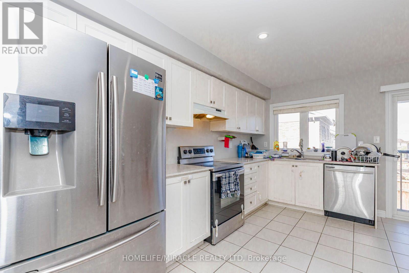 45 Padbury Trail Property Photo 20