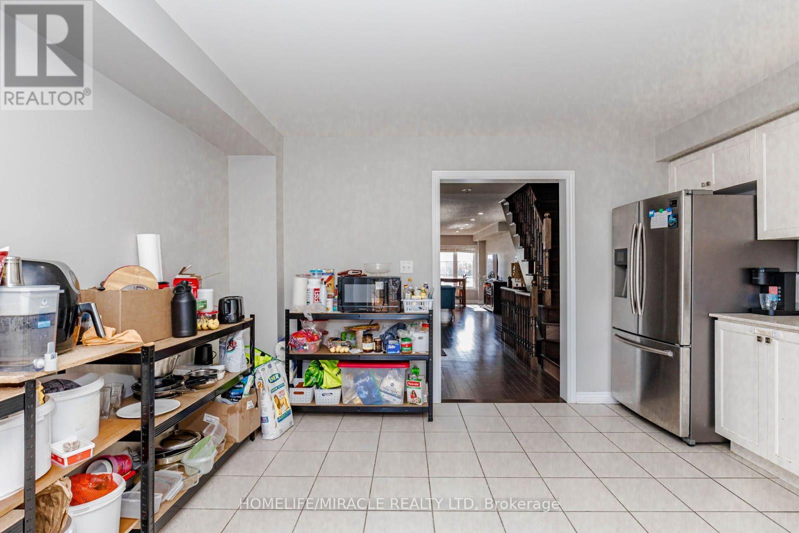 45 Padbury Trail Property Photo 23