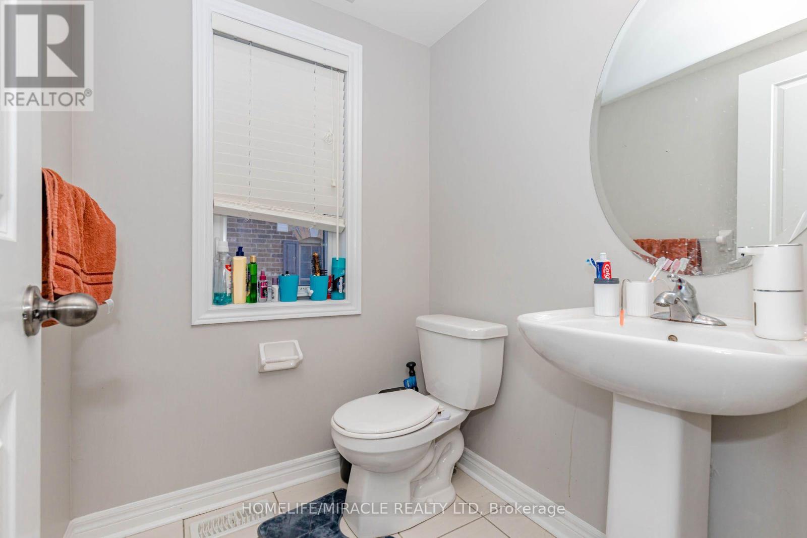 45 Padbury Trail Property Photo 25