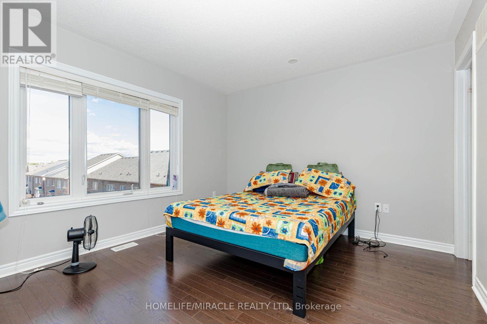 45 Padbury Trail Property Photo 30