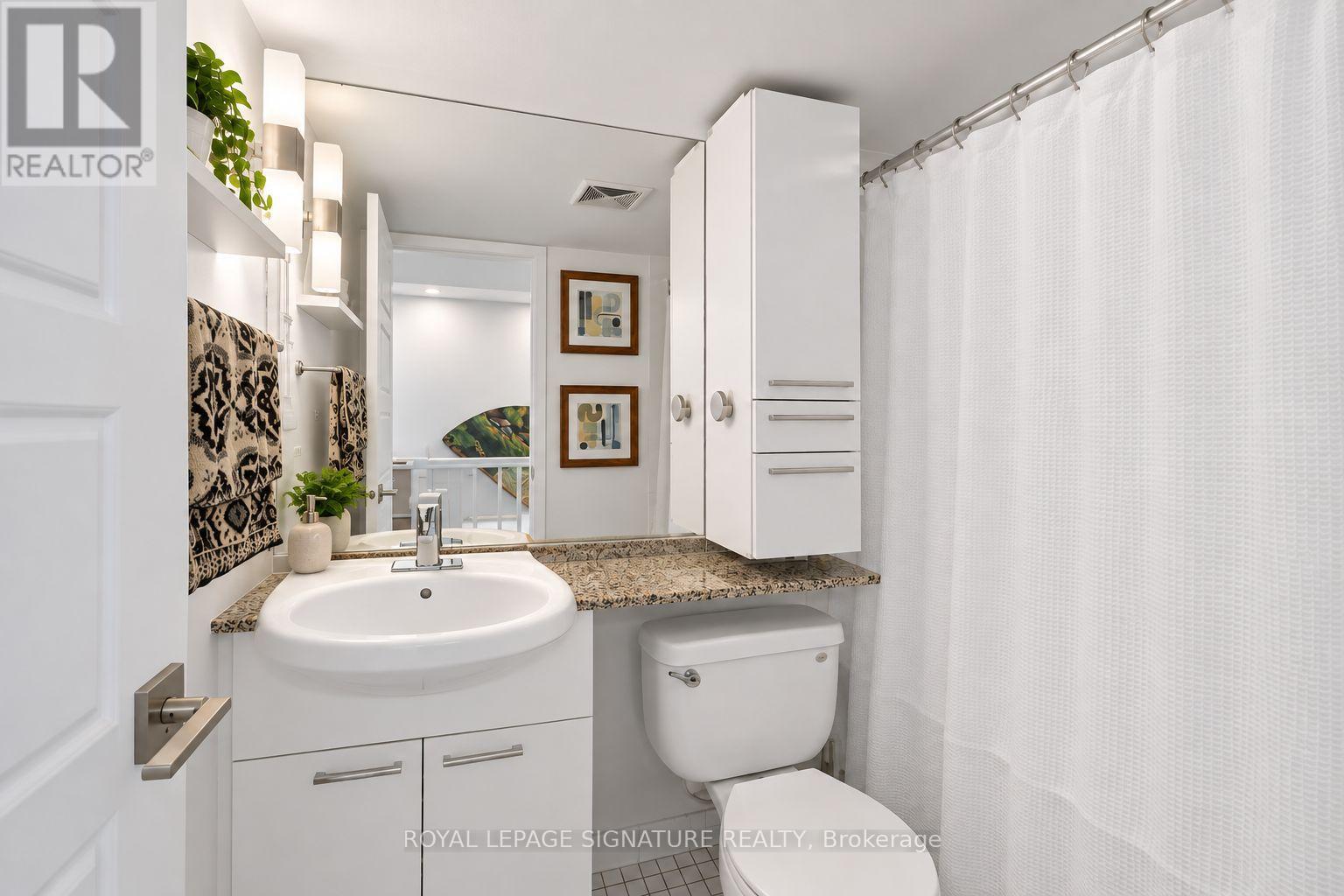 917 - 1040 The Queensway Property Photo 10