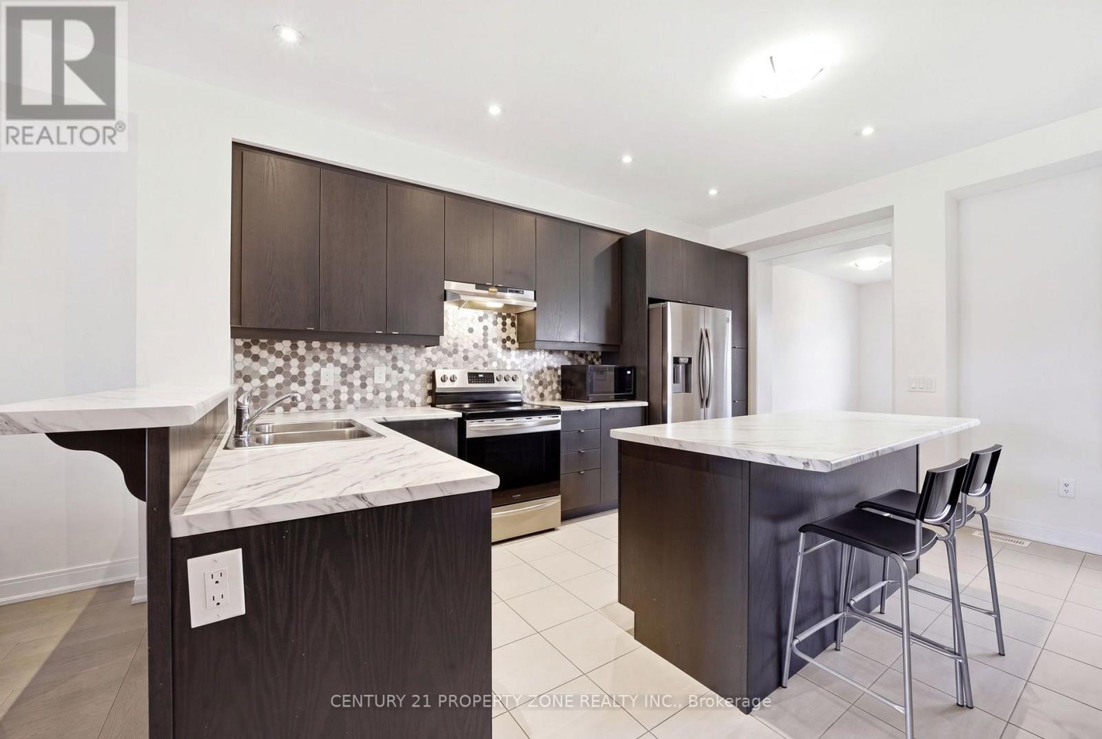 100 Pearman Crescent Property Photo 11