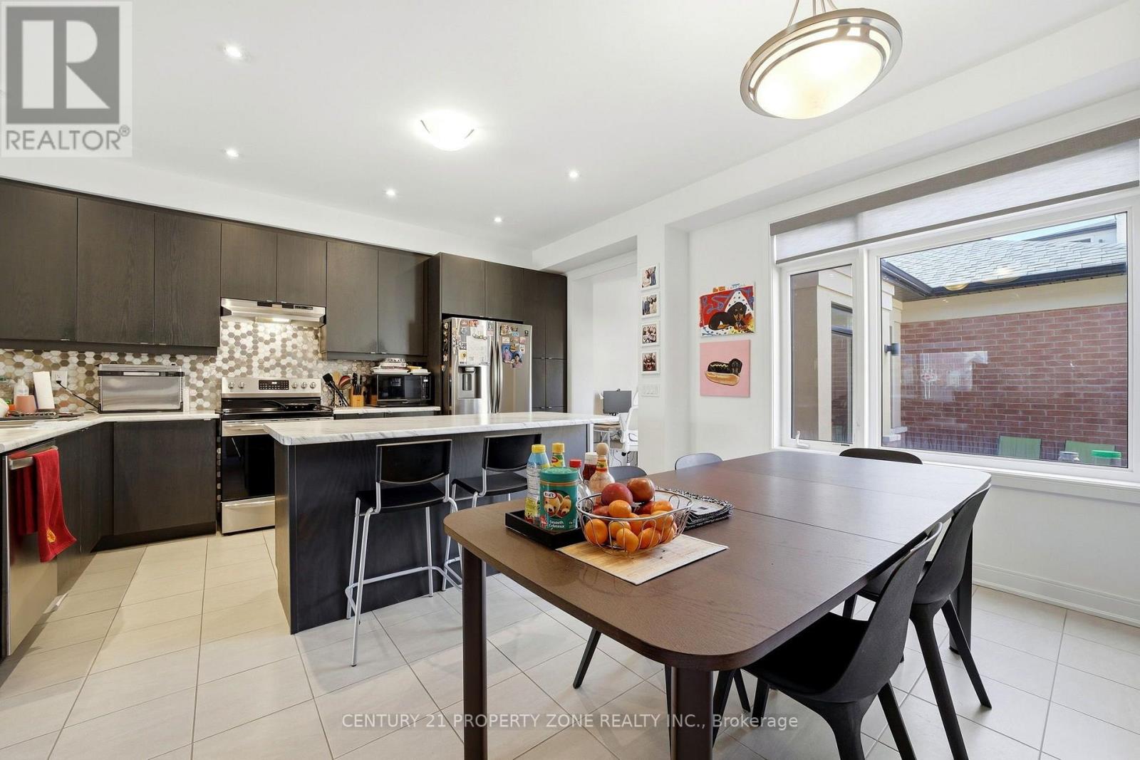 100 Pearman Crescent Property Photo 16