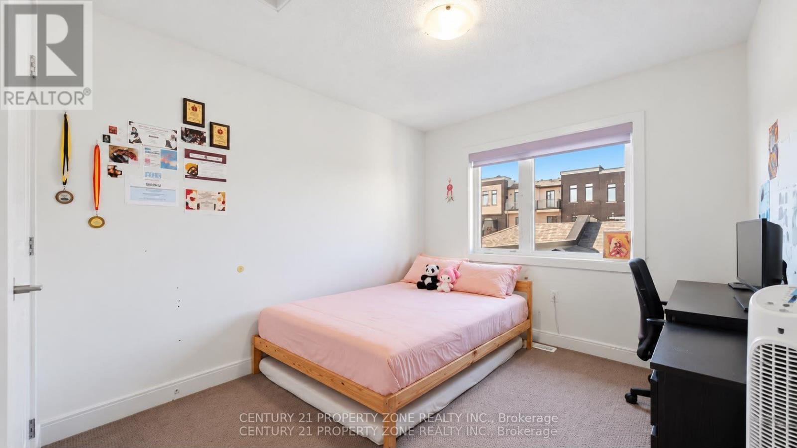 100 Pearman Crescent Property Photo 35