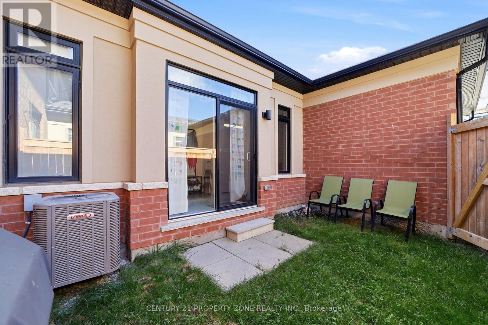 100 Pearman Crescent Property Photo 40