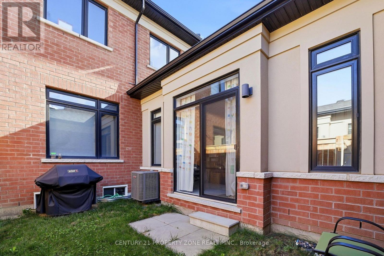 100 Pearman Crescent Property Photo 41