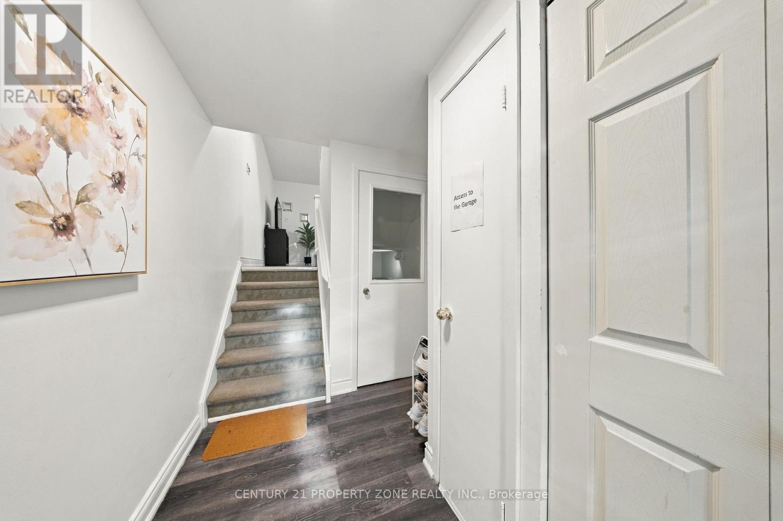 38 Eden Park Property Photo 5