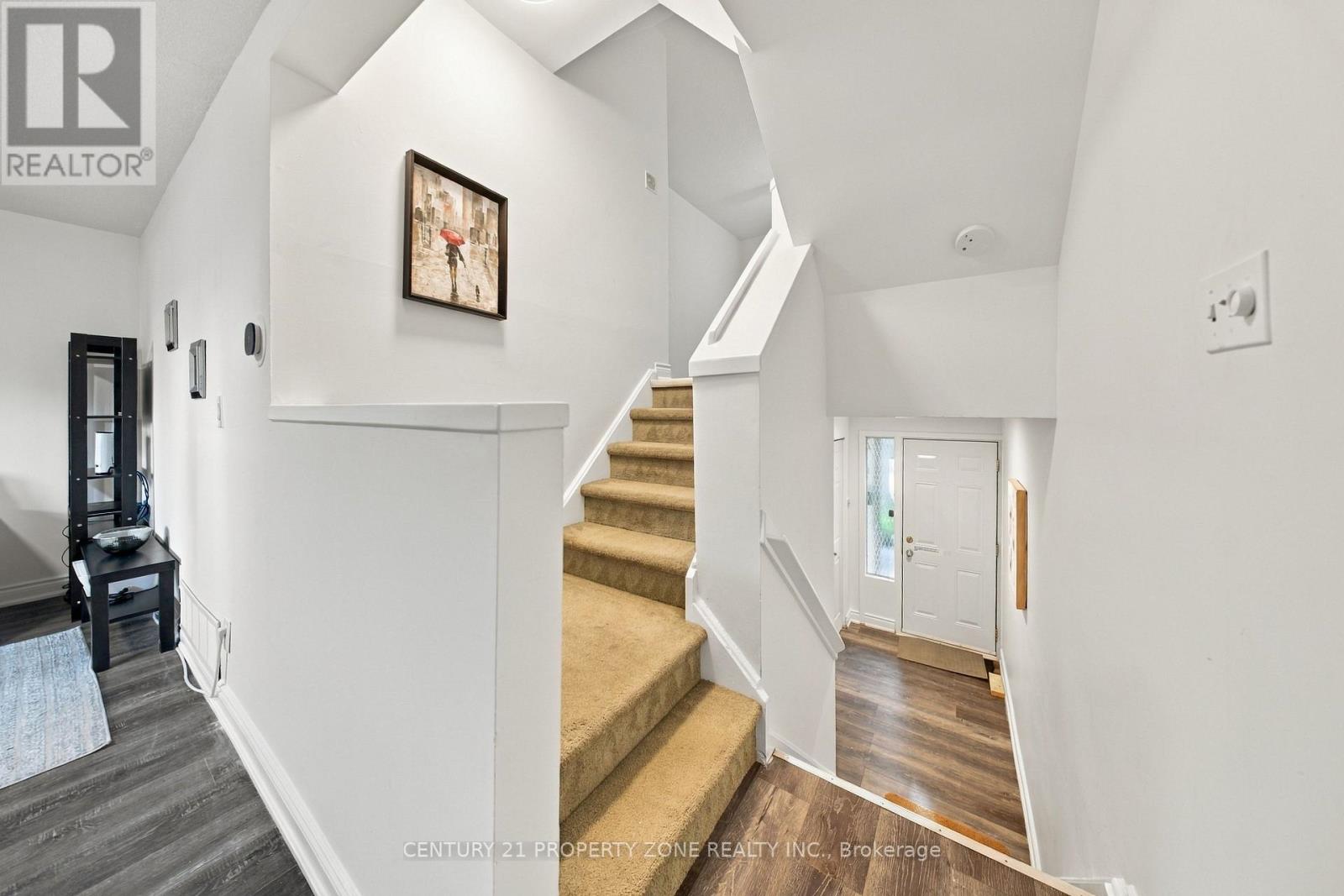 38 Eden Park Property Photo 12