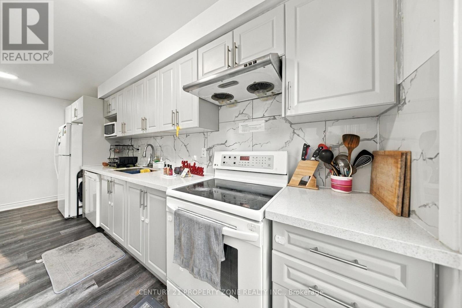 38 Eden Park Property Photo 17