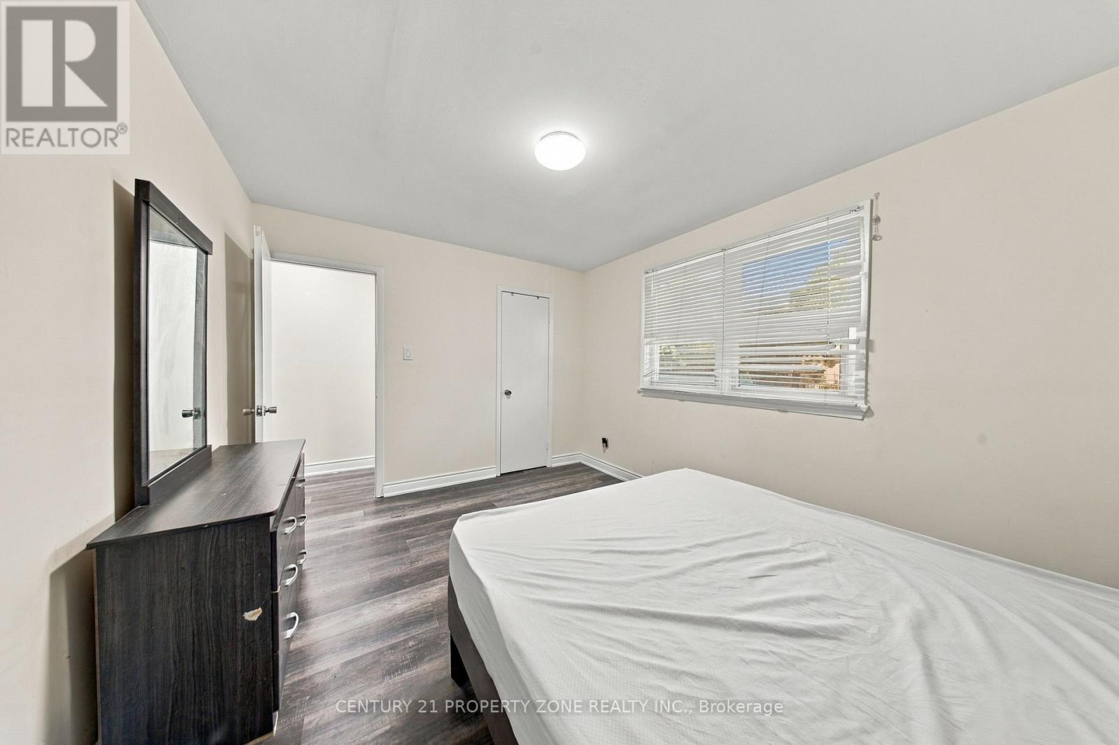 38 Eden Park Property Photo 26