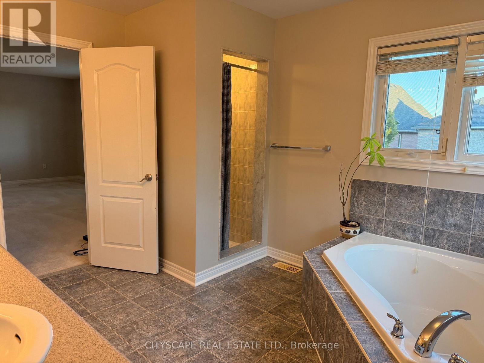 3232 Escada Drive Property Photo 17
