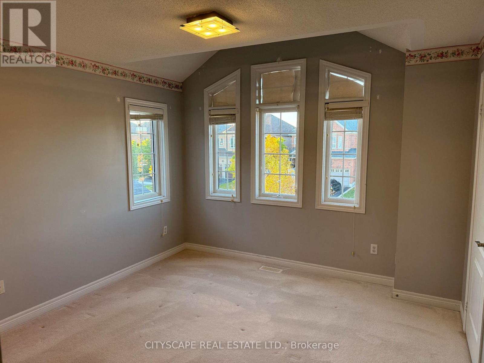 3232 Escada Drive Property Photo 21