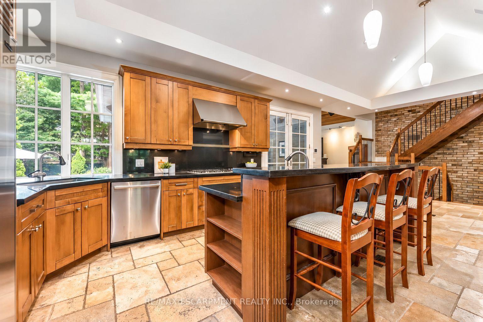 2209 Pineneedle Row Property Photo 11