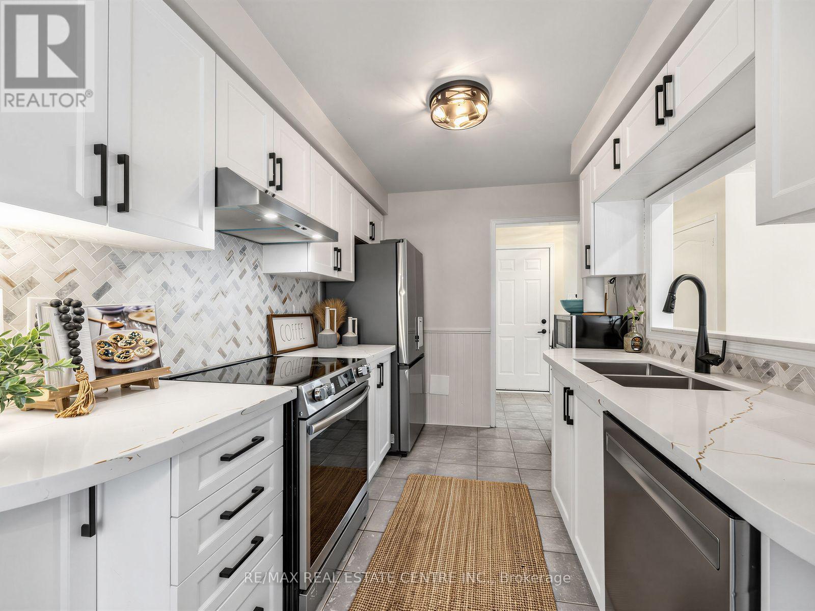 3042 Pendleton Road Property Photo 13