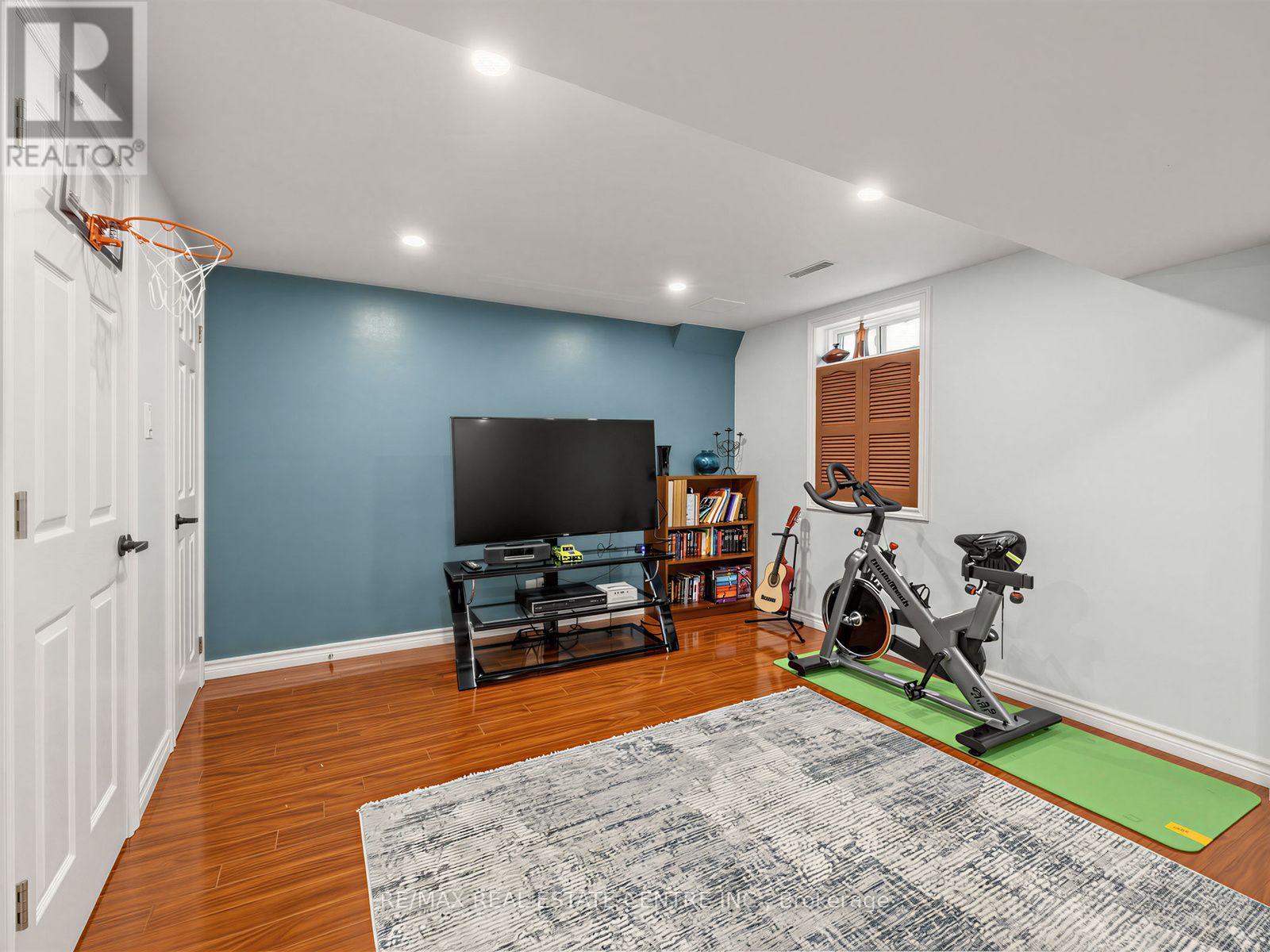 3042 Pendleton Road Property Photo 28
