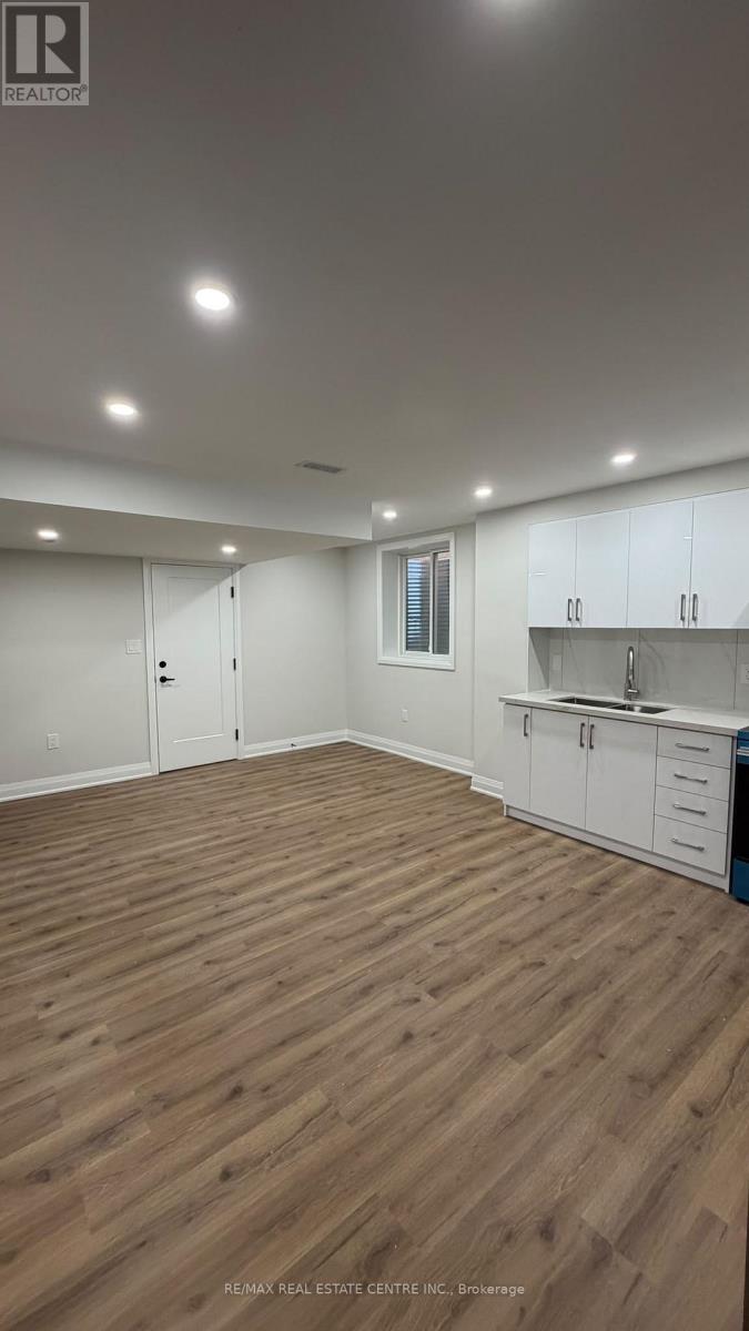 18 Gladmary Drive Property Photo 5