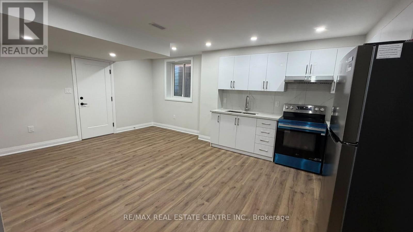 18 Gladmary Drive Property Photo 7