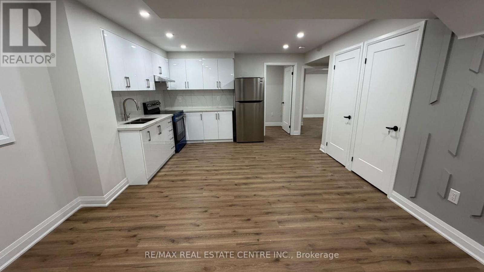 18 Gladmary Drive Property Photo 11