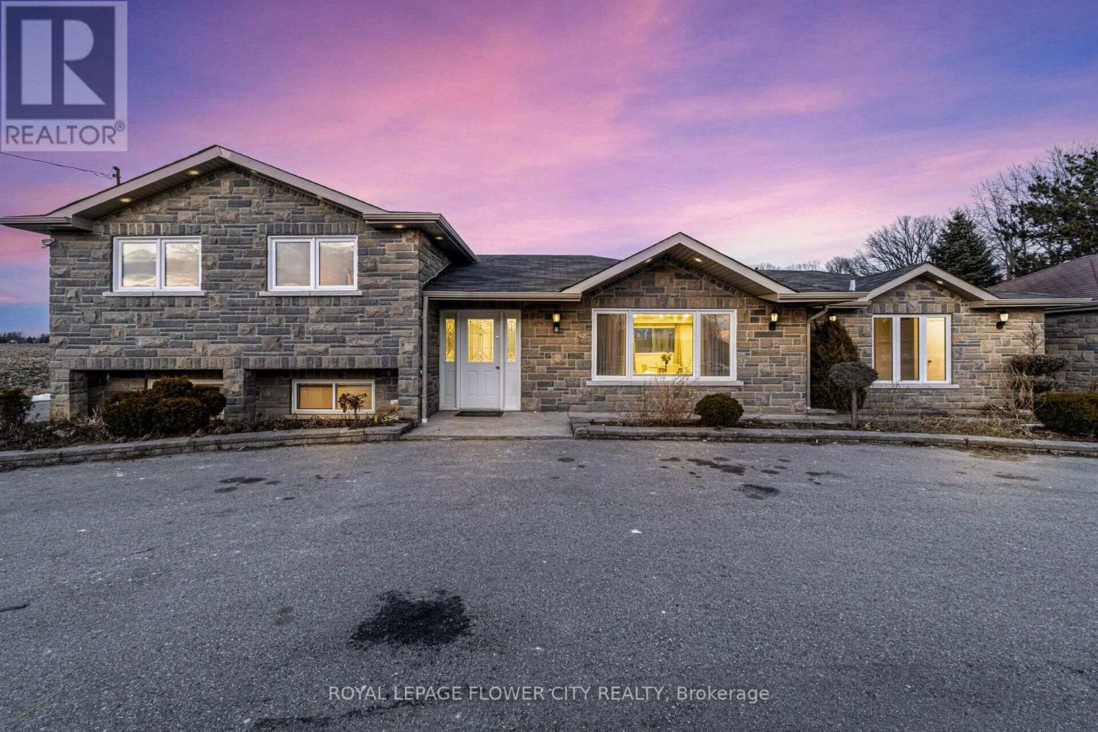 12821 Heritage Road Property Photo 1