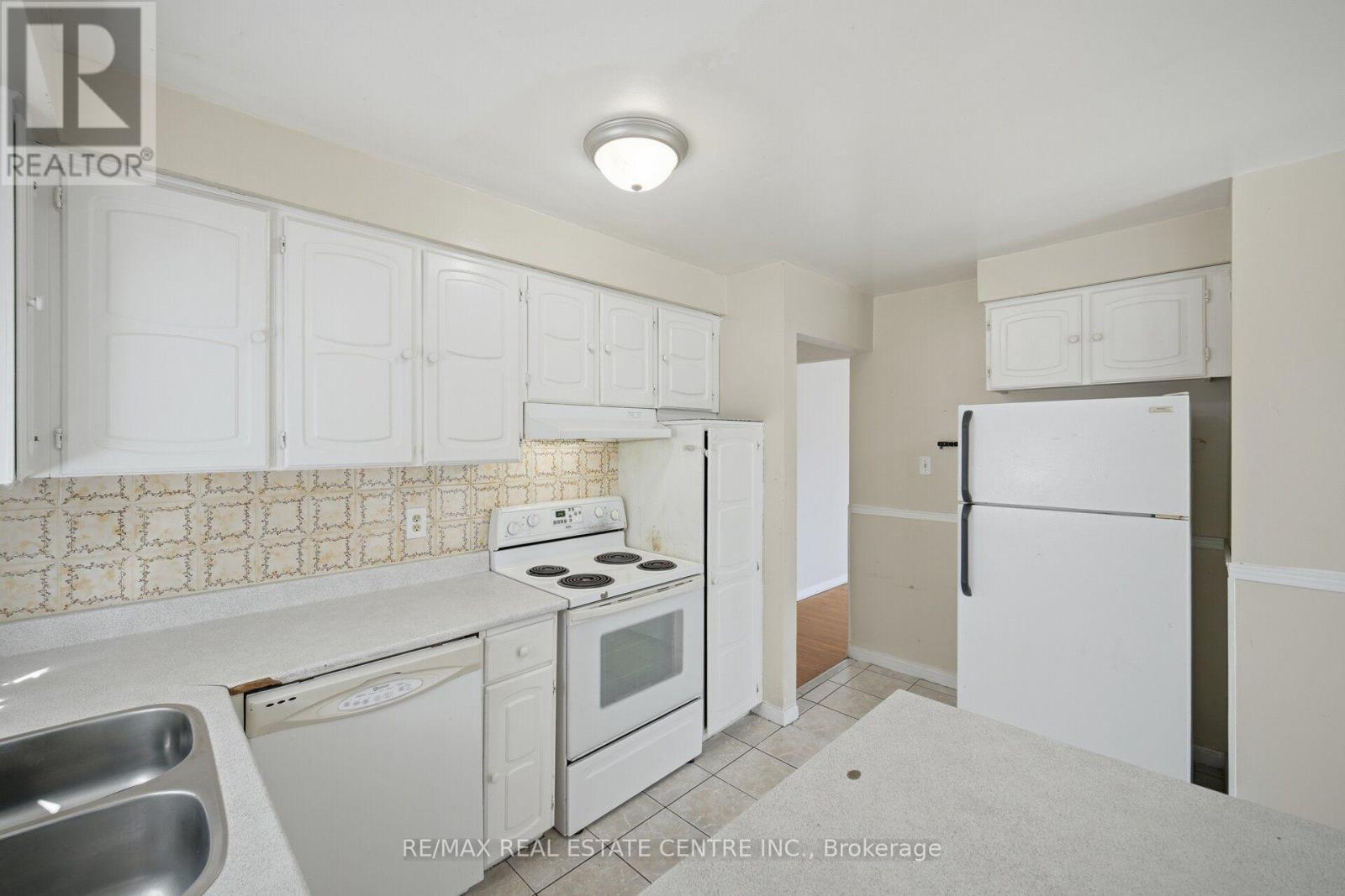 10 Major Oaks Drive Property Photo 20