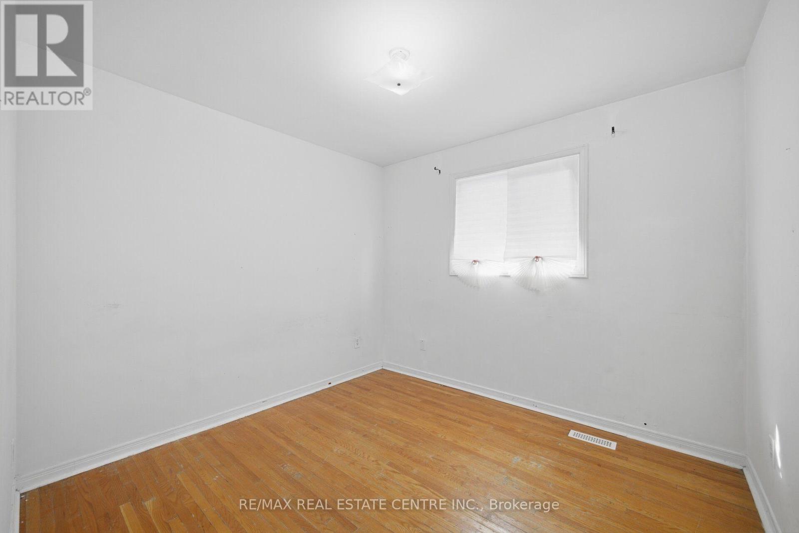 10 Major Oaks Drive Property Photo 23