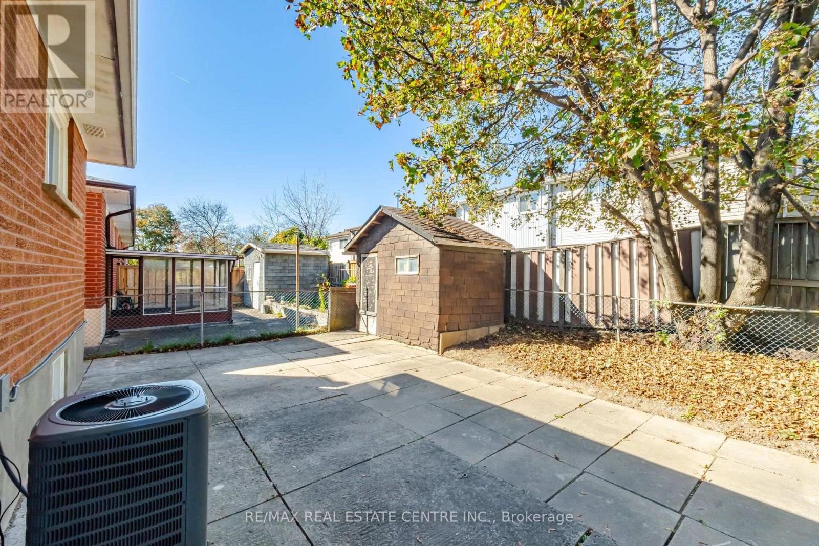 10 Major Oaks Drive Property Photo 37