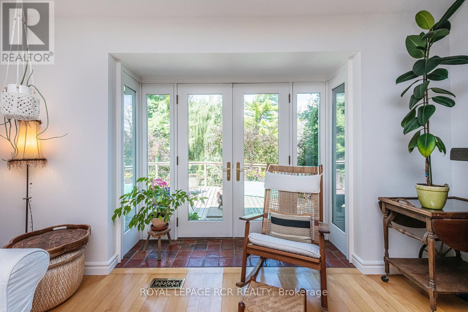 114 Kennedy Road Property Photo 11