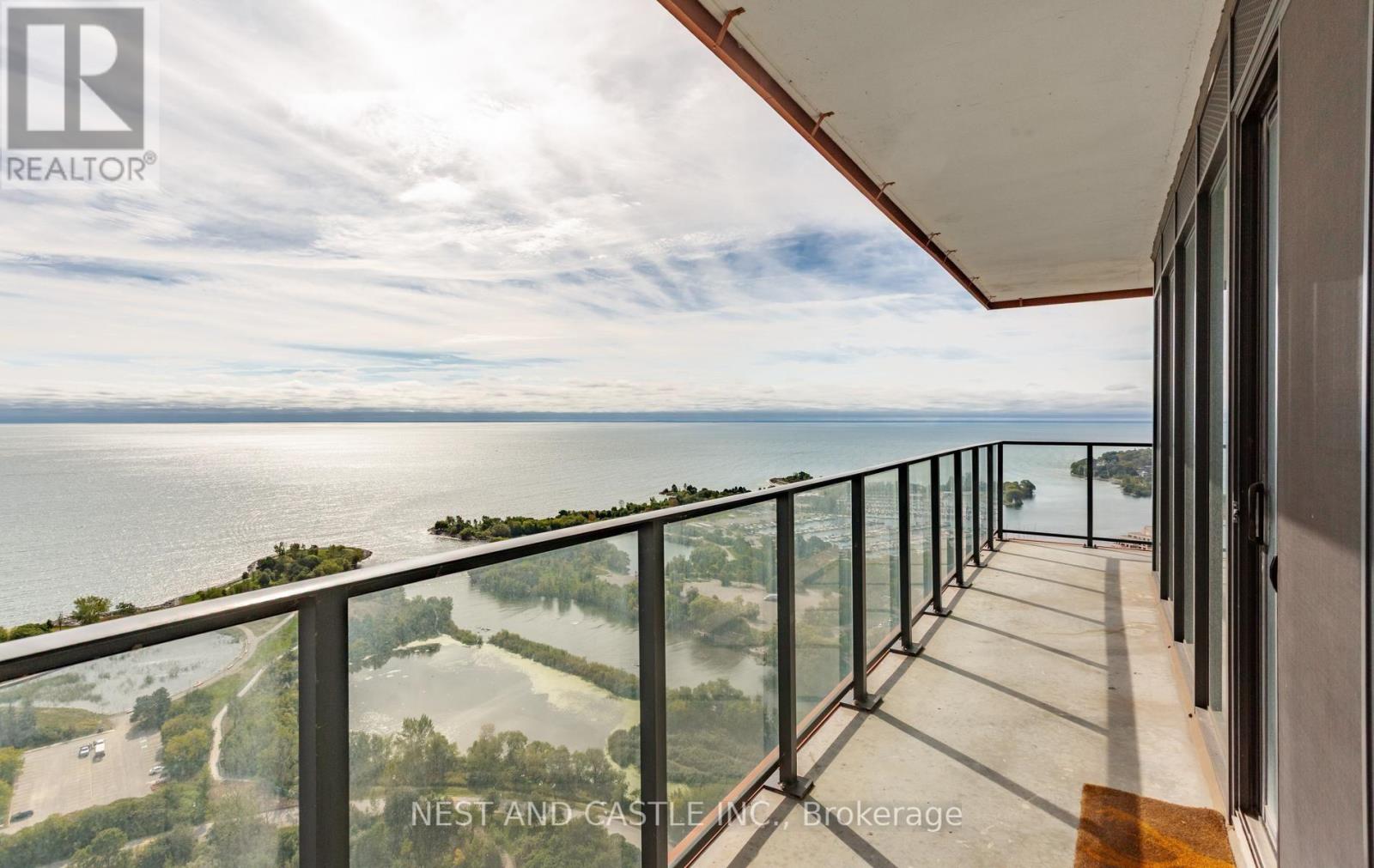W14105862 Property Photo 10
