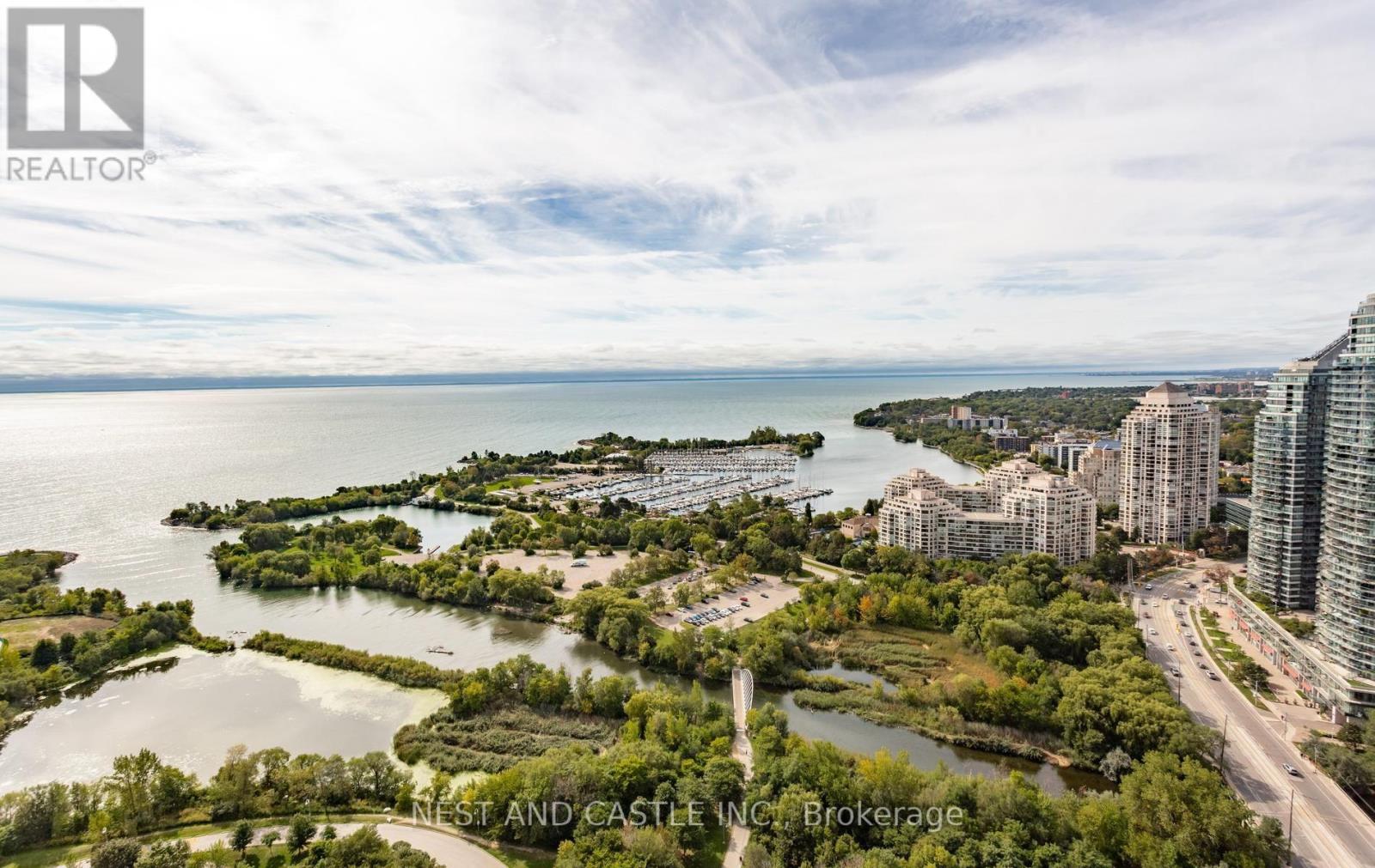 W14105862 Property Photo 13