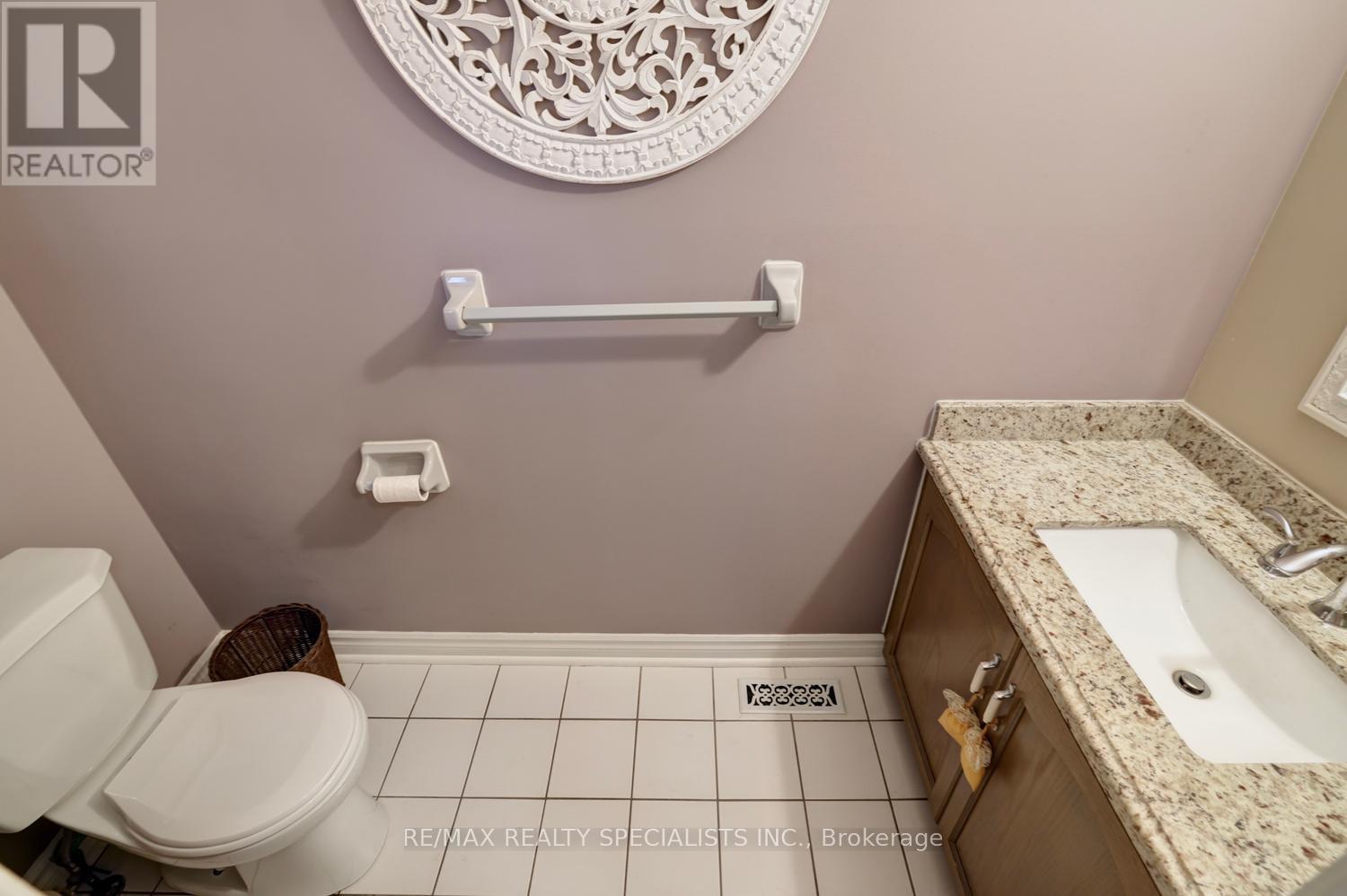 4464 Weeping Willow Drive Property Photo 18