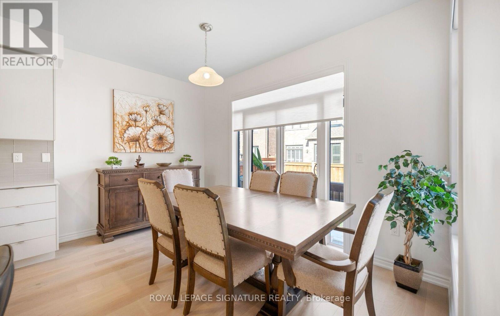 466 Thornborrow Court Property Photo 10
