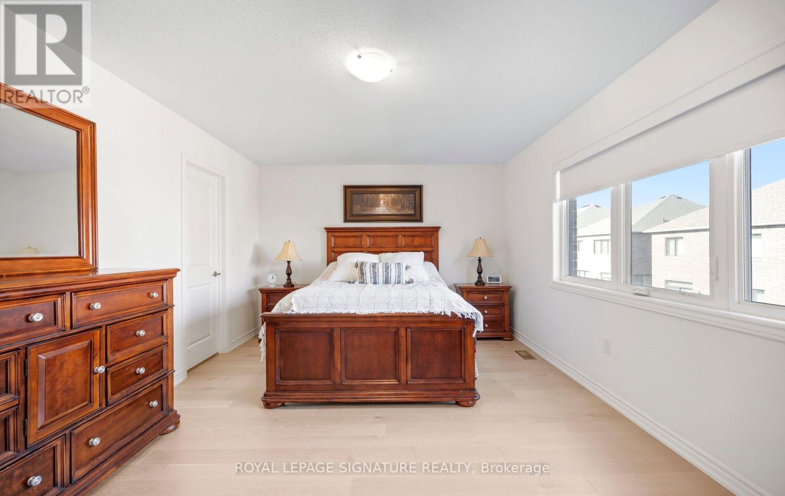 466 Thornborrow Court Property Photo 14