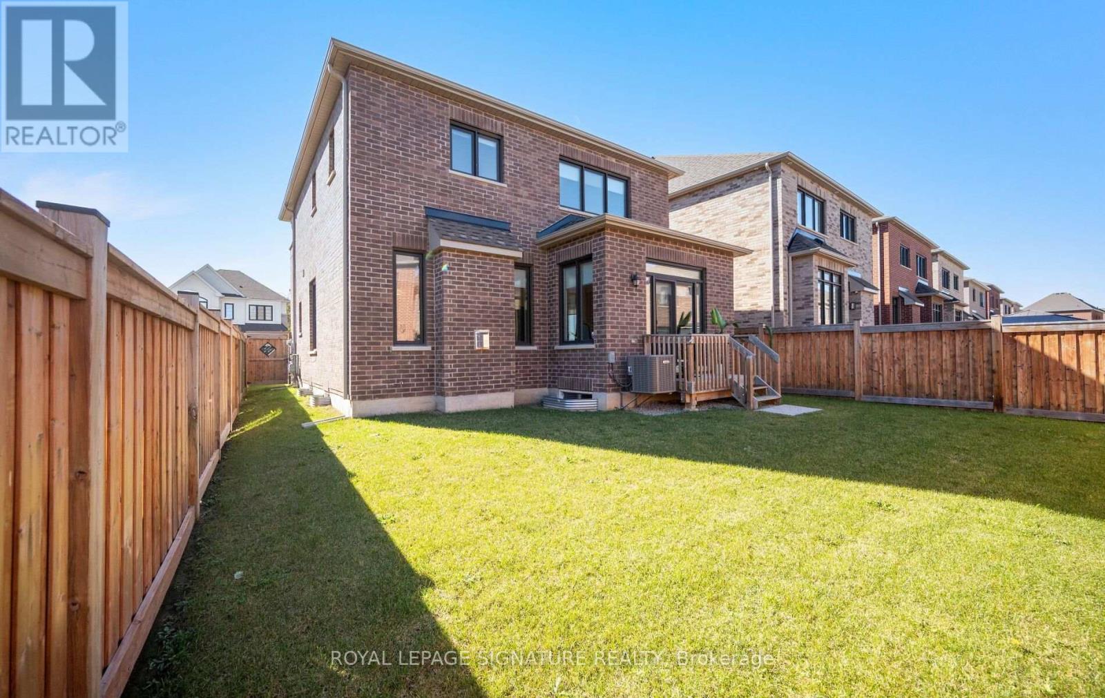 466 Thornborrow Court Property Photo 29