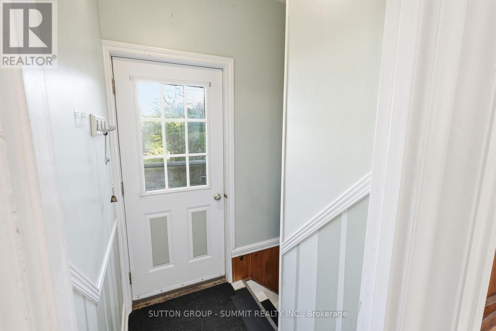 2117 Maplewood Drive Property Photo 24