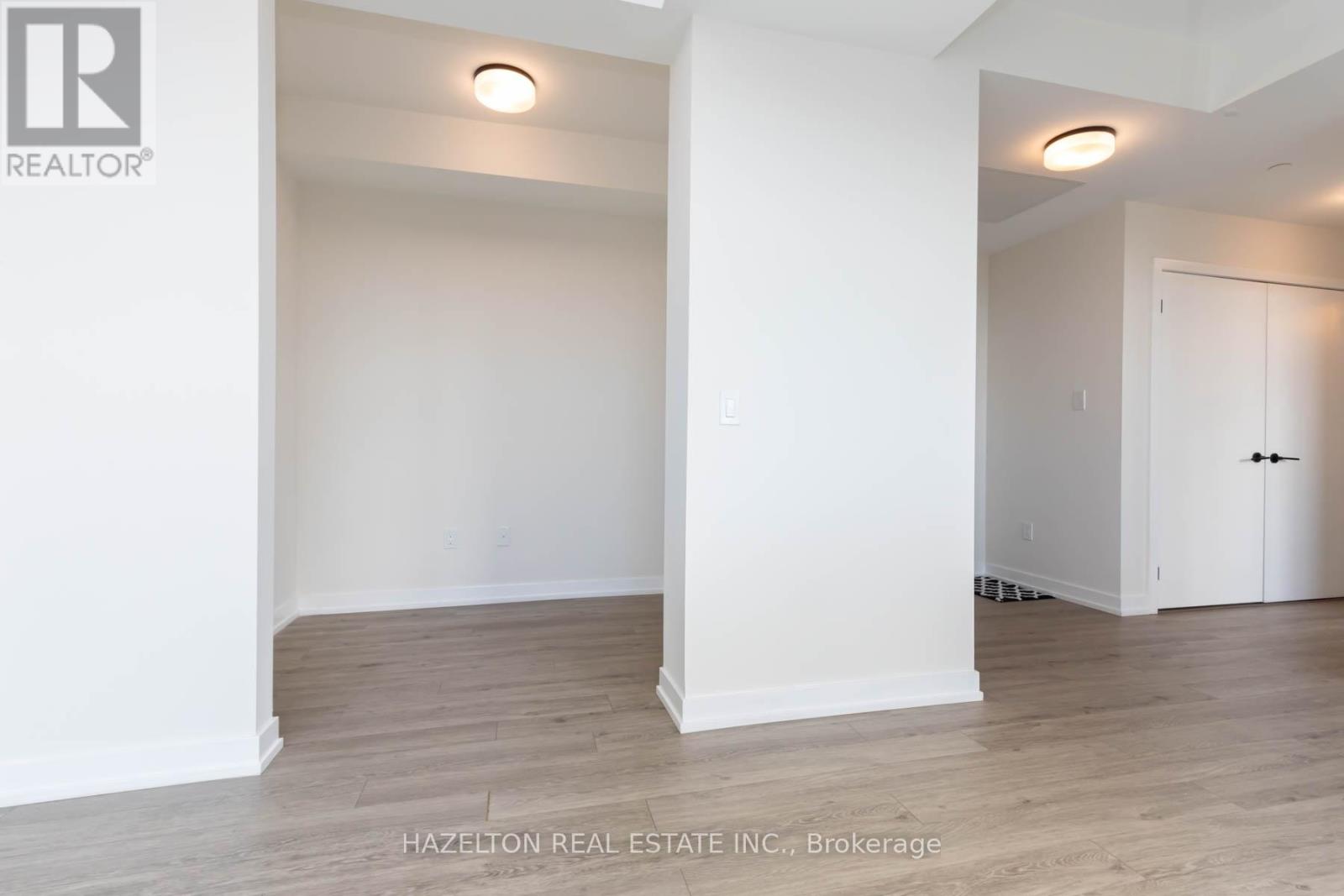905 - 2300 St. Clair Avenue W Property Photo 8