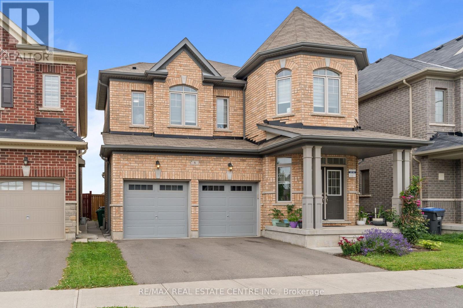 8 OCONNOR CRESCENT Property Photo 1