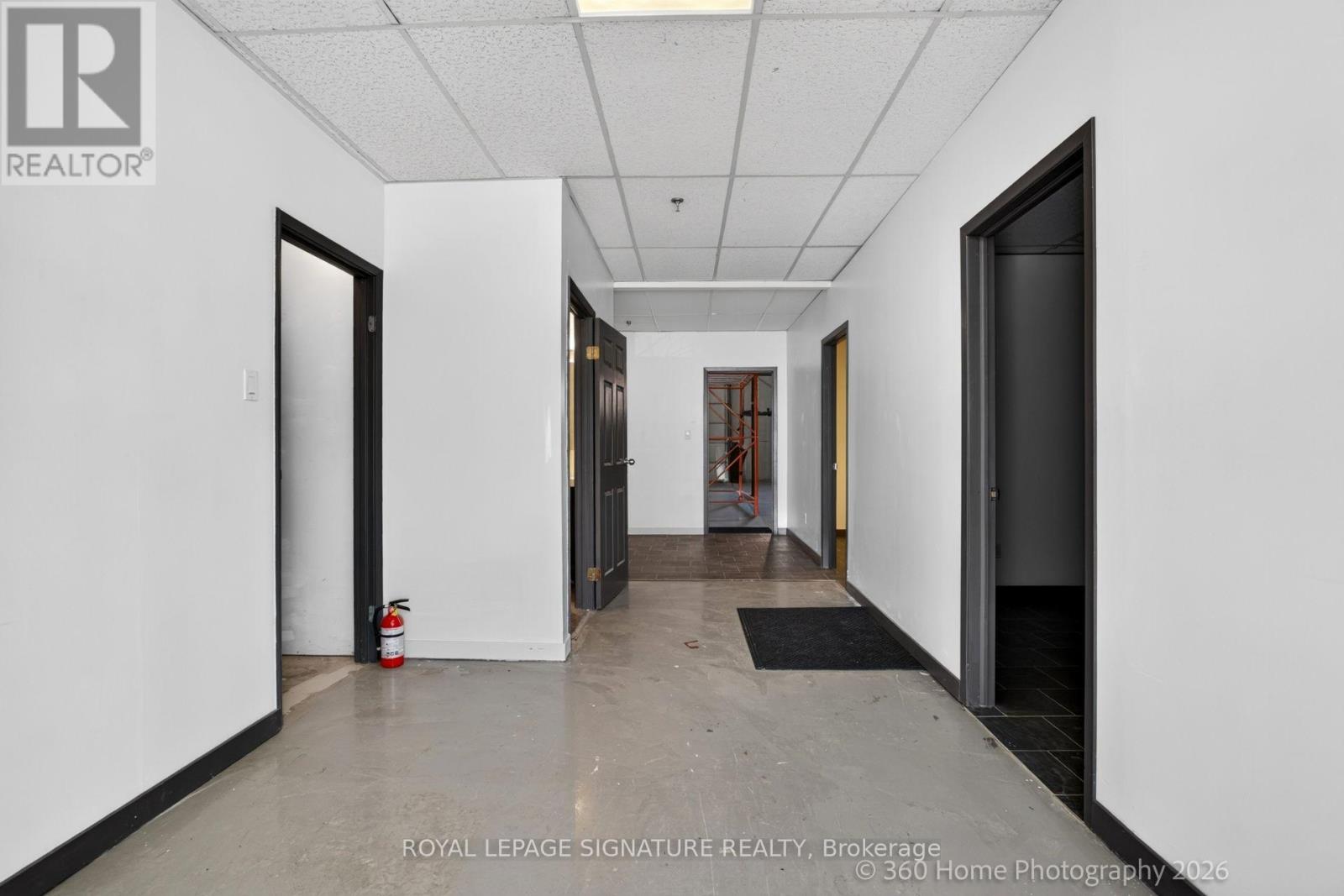 9 - 130 Industry Street Property Photo 4