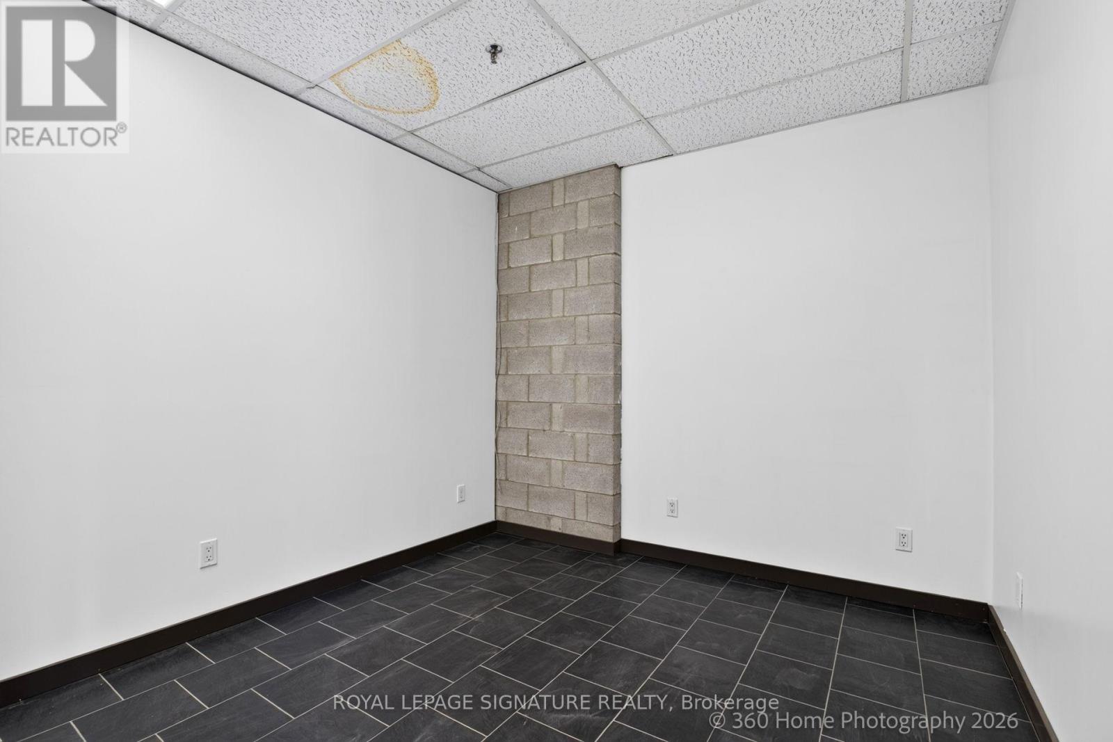 9 - 130 Industry Street Property Photo 5