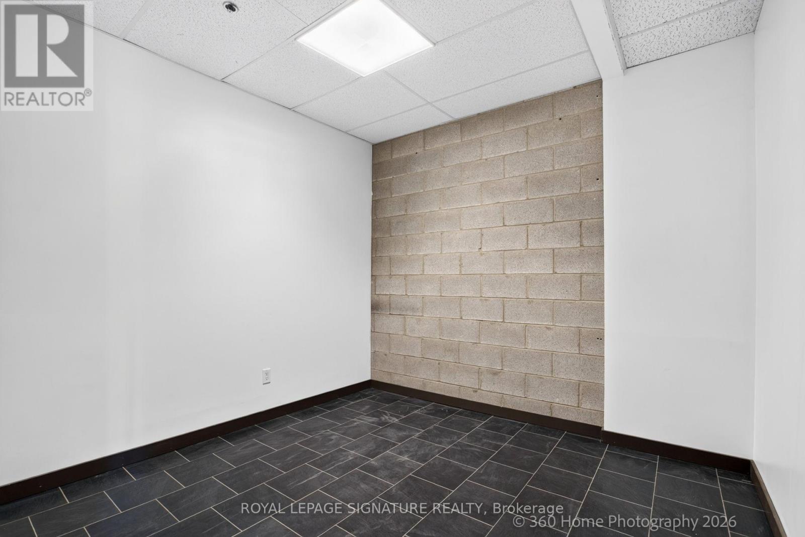 9 - 130 Industry Street Property Photo 10